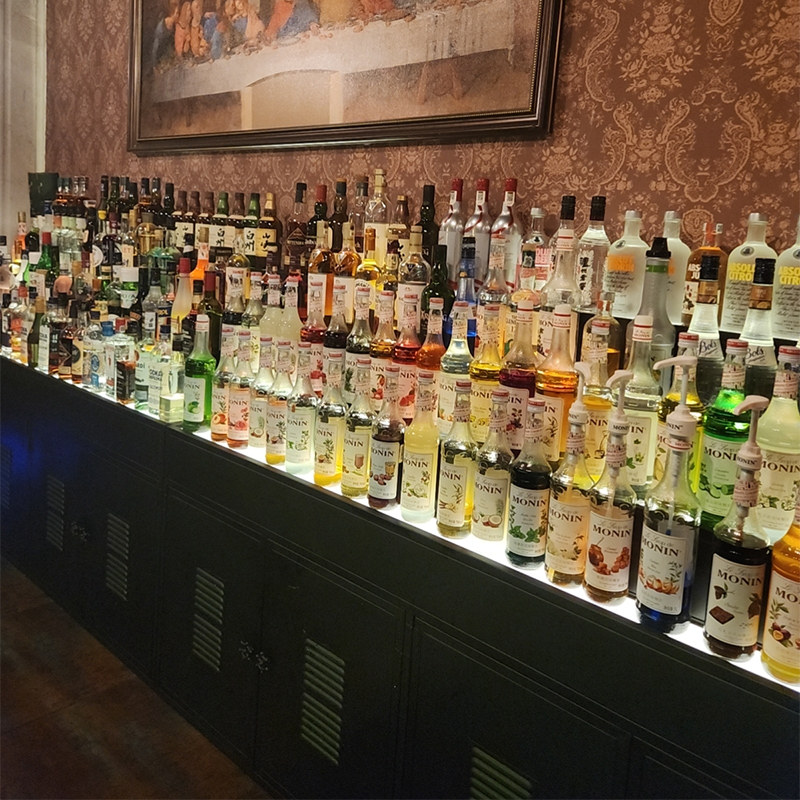 Wine cabinet Display cabinet A - Wine Beer Restaurant 评论和价格